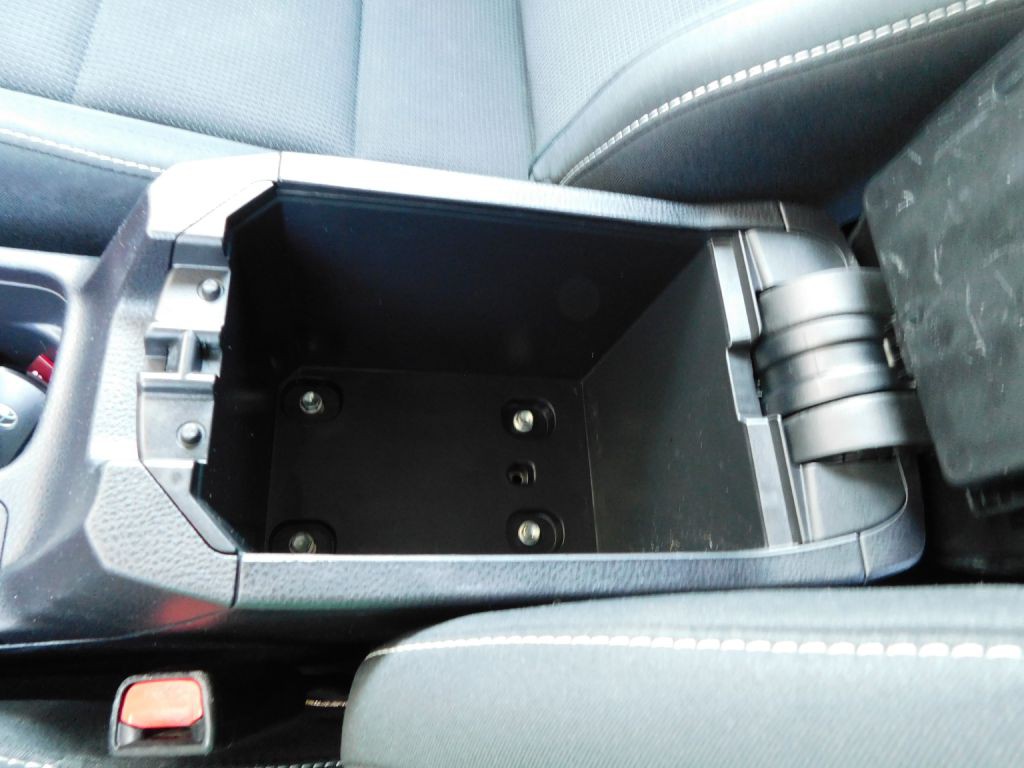 2018 Toyota Rav4 Image 19