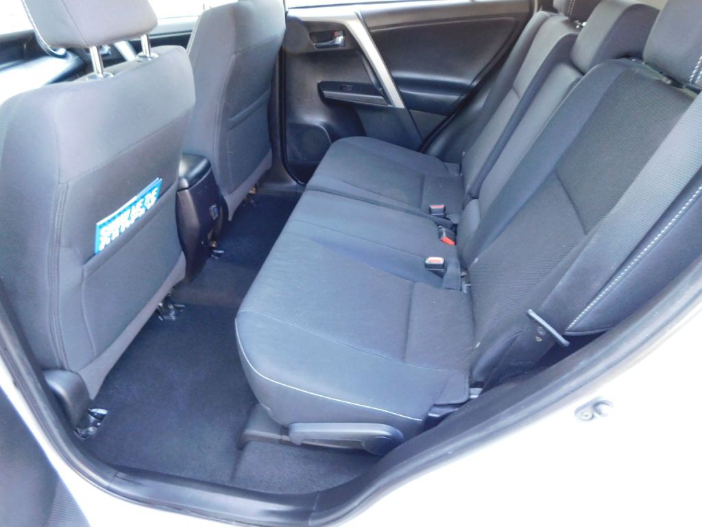 2018 Toyota Rav4 Image 24