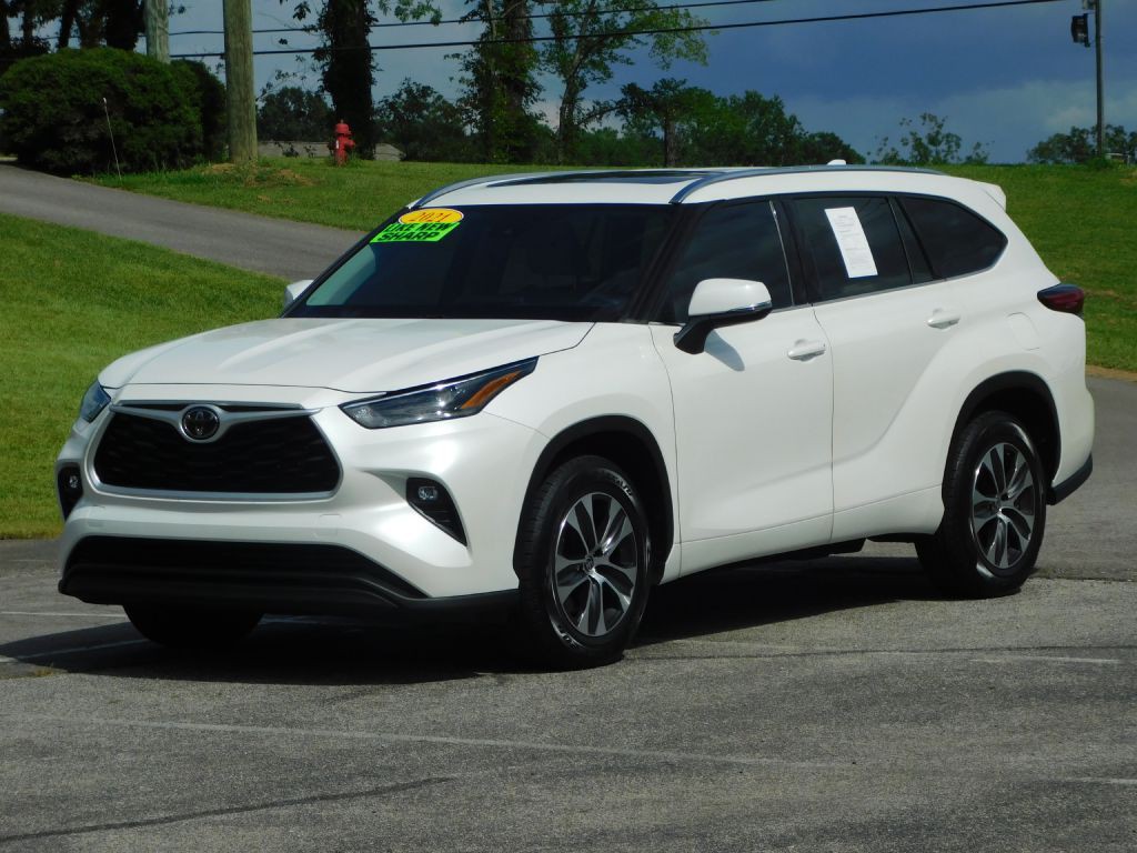2021 Toyota Highlander Image 2