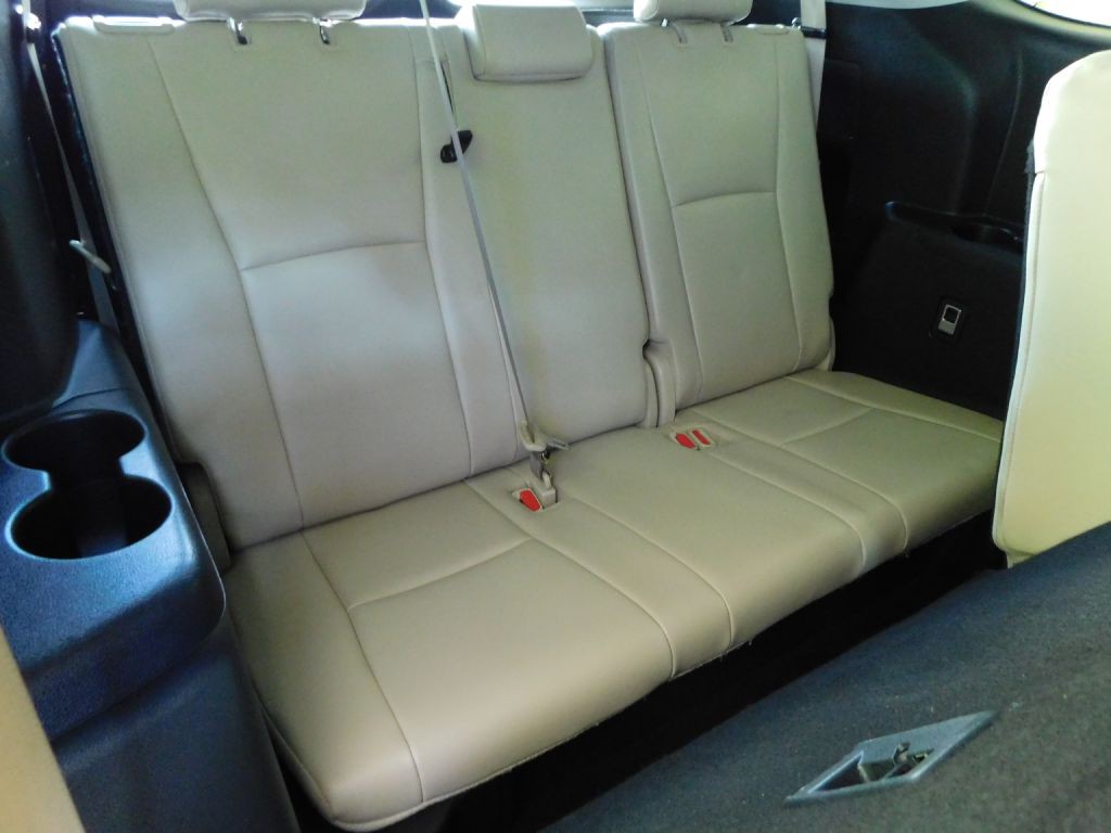 2021 Toyota Highlander Image 32