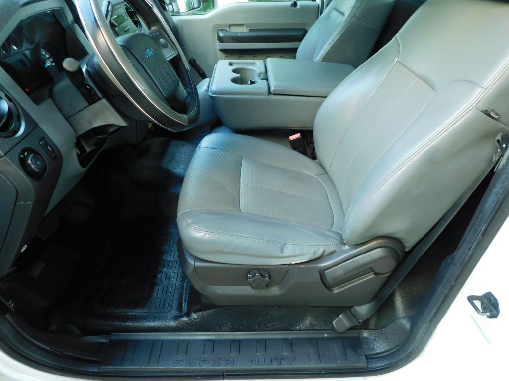 2015 Ford F-250 Image 8