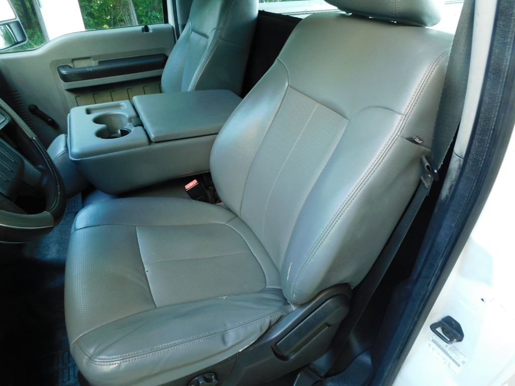2015 Ford F-250 Image 9