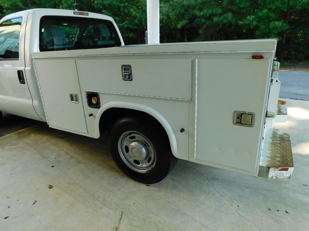 2015 Ford F-250 Image 31