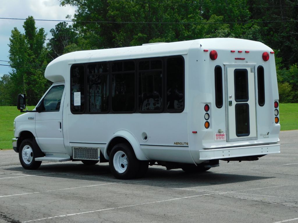 2014 Ford Econoline Image 6