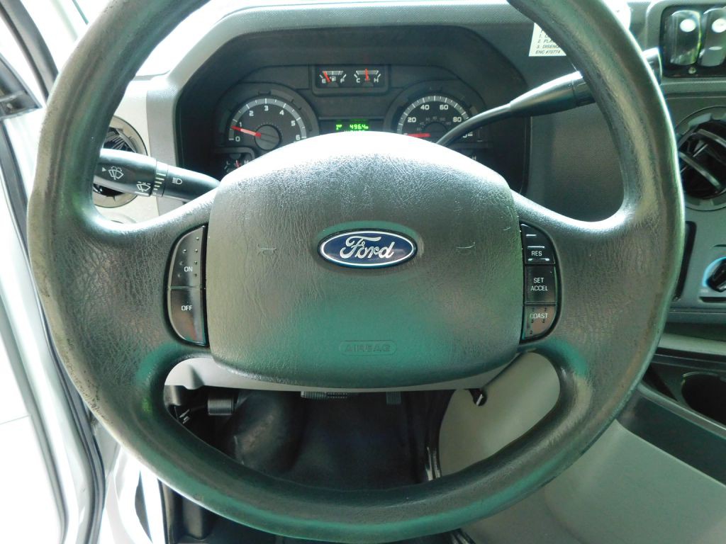 2014 Ford Econoline Image 12