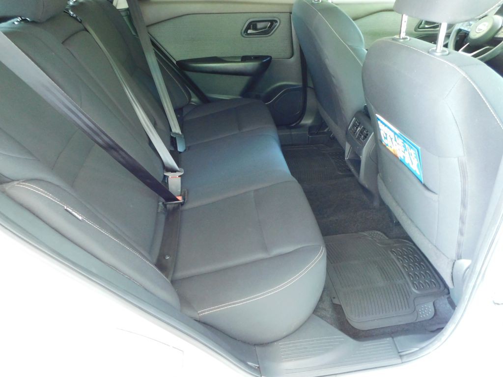 2023 Nissan Rogue Image 24