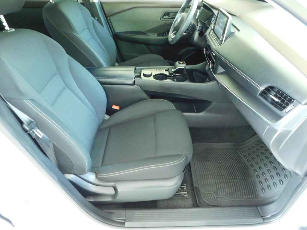2023 Nissan Rogue Image 25