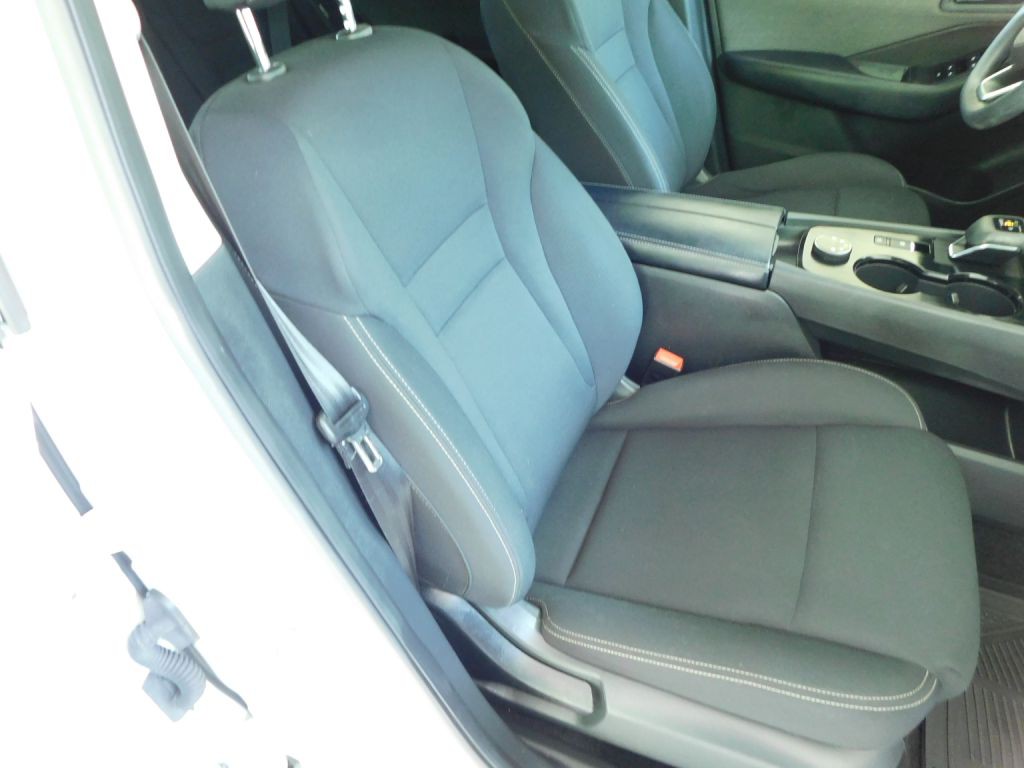 2023 Nissan Rogue Image 26