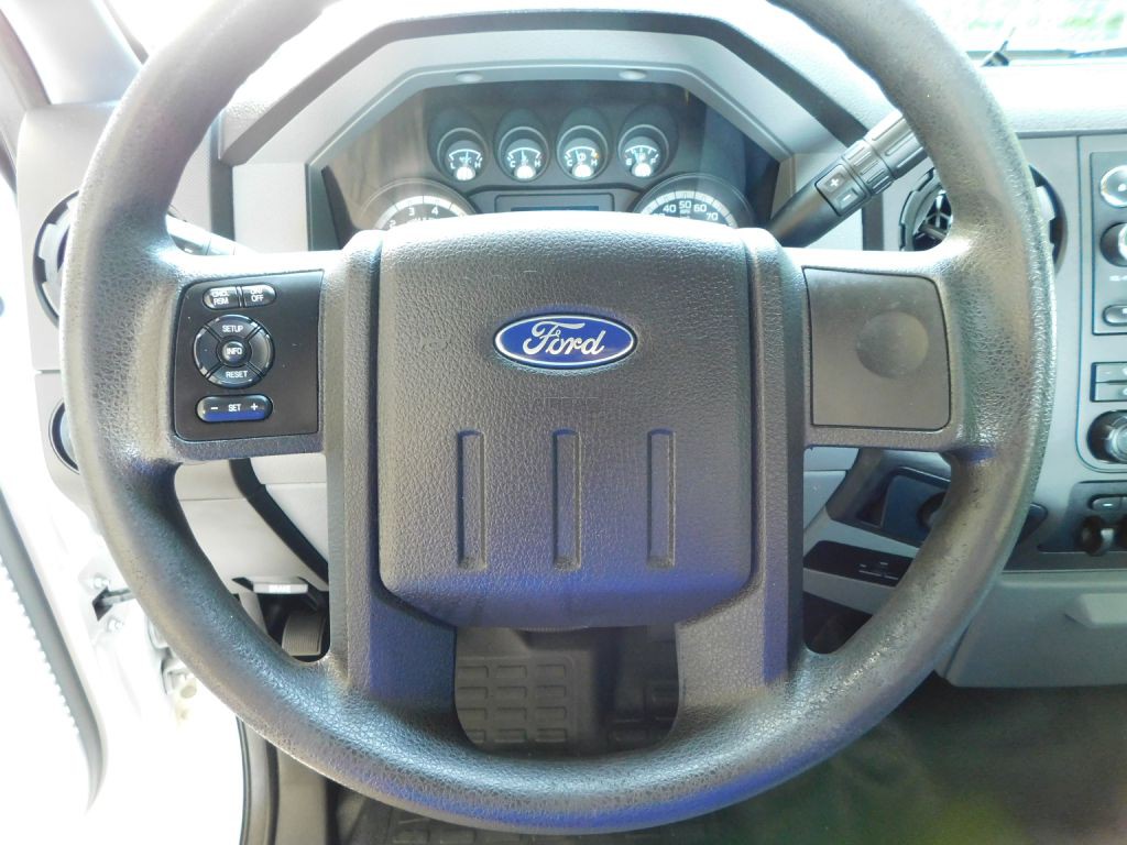 2016 Ford F-250 Image 9