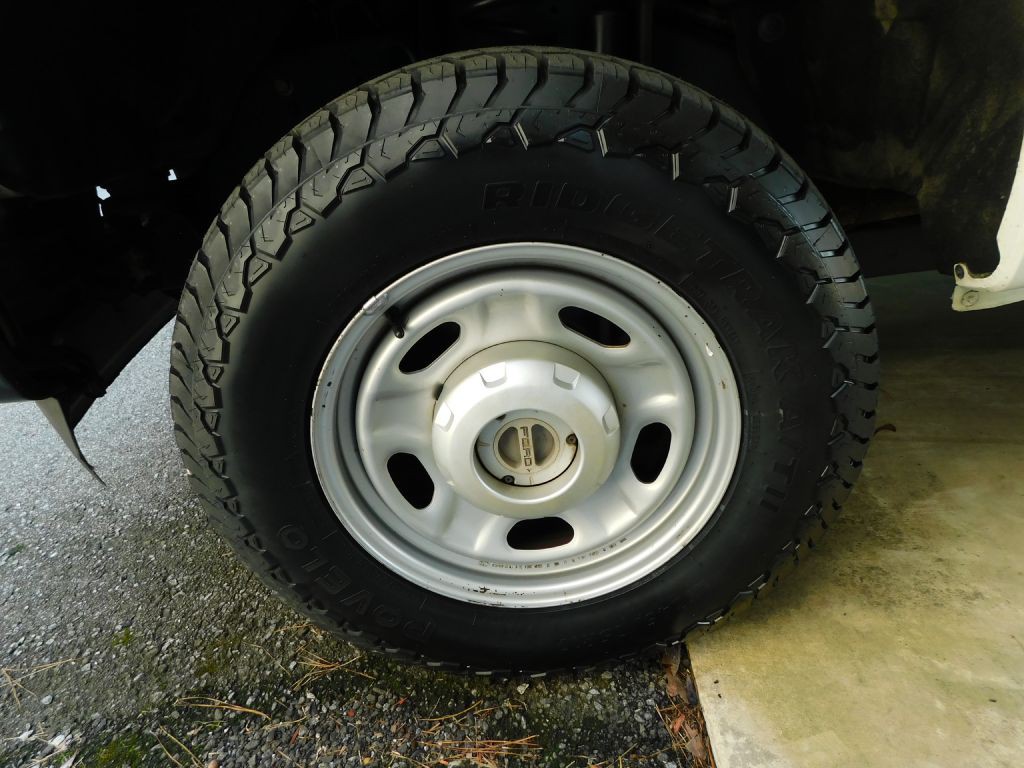 2016 Ford F-250 Image 24