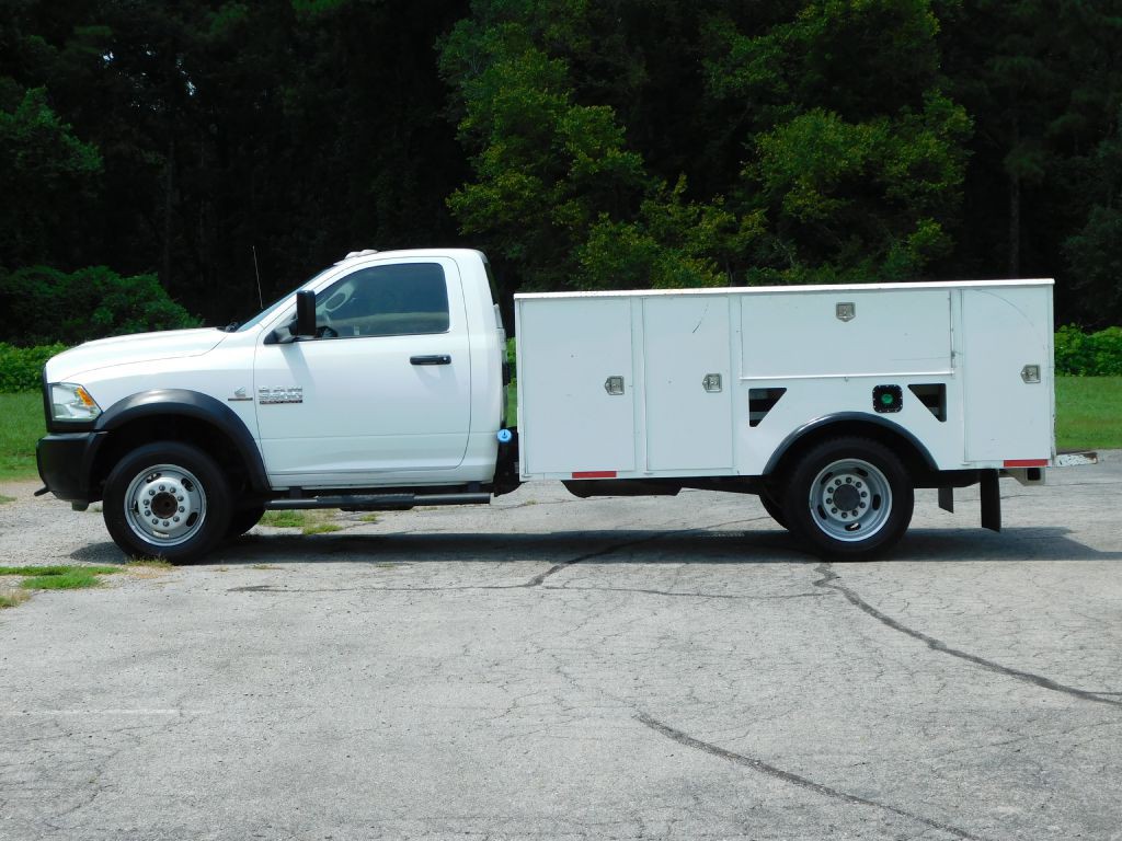 2018 RAM 5500 Image 5