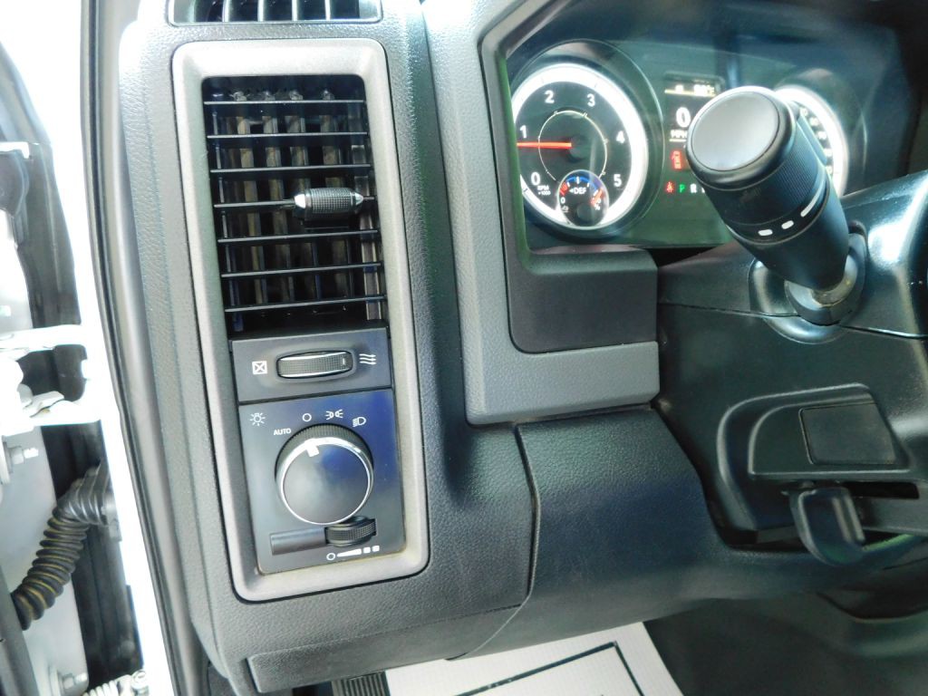 2018 RAM 5500 Image 10