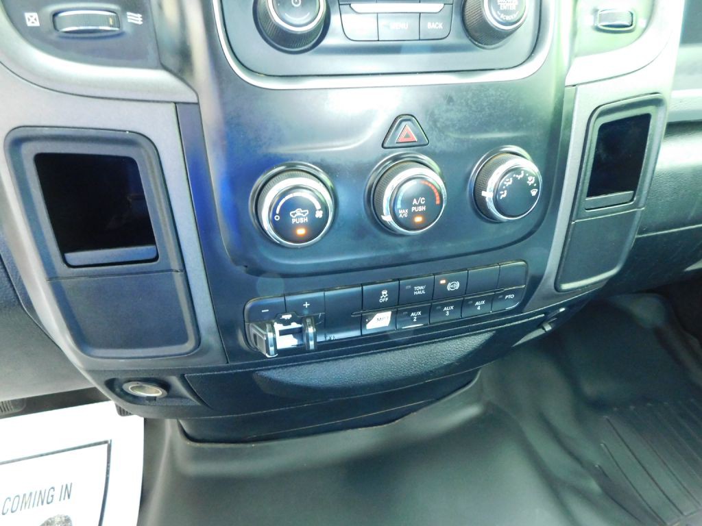 2018 RAM 5500 Image 12