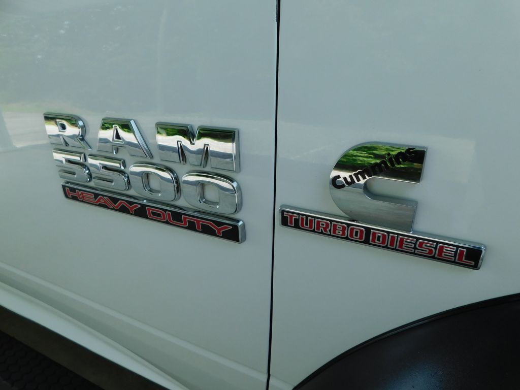 2018 RAM 5500 Image 30