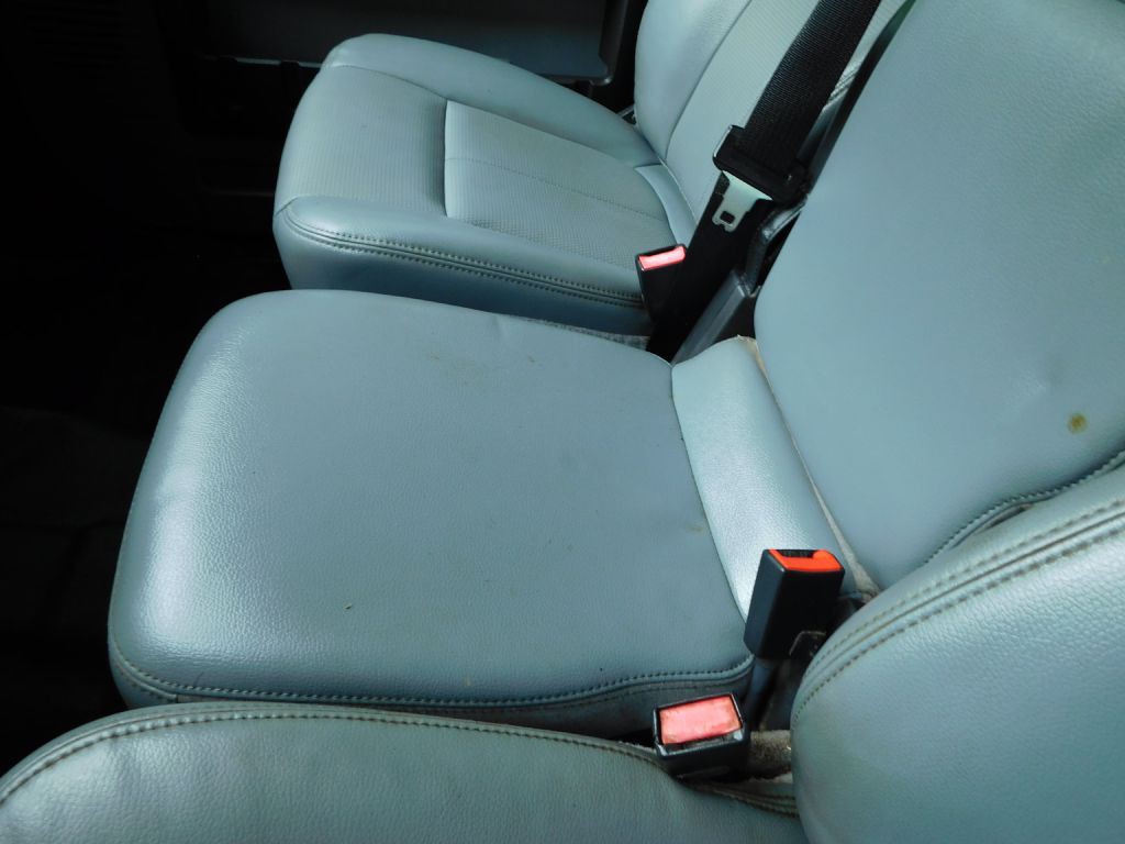 2013 Ford F-250 Image 16