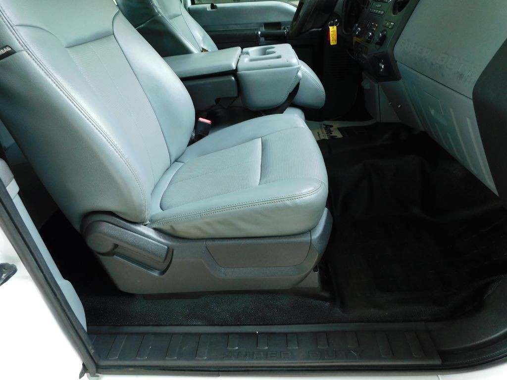 2013 Ford F-250 Image 21