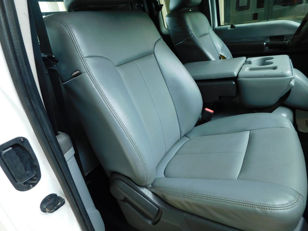 2013 Ford F-250 Image 22