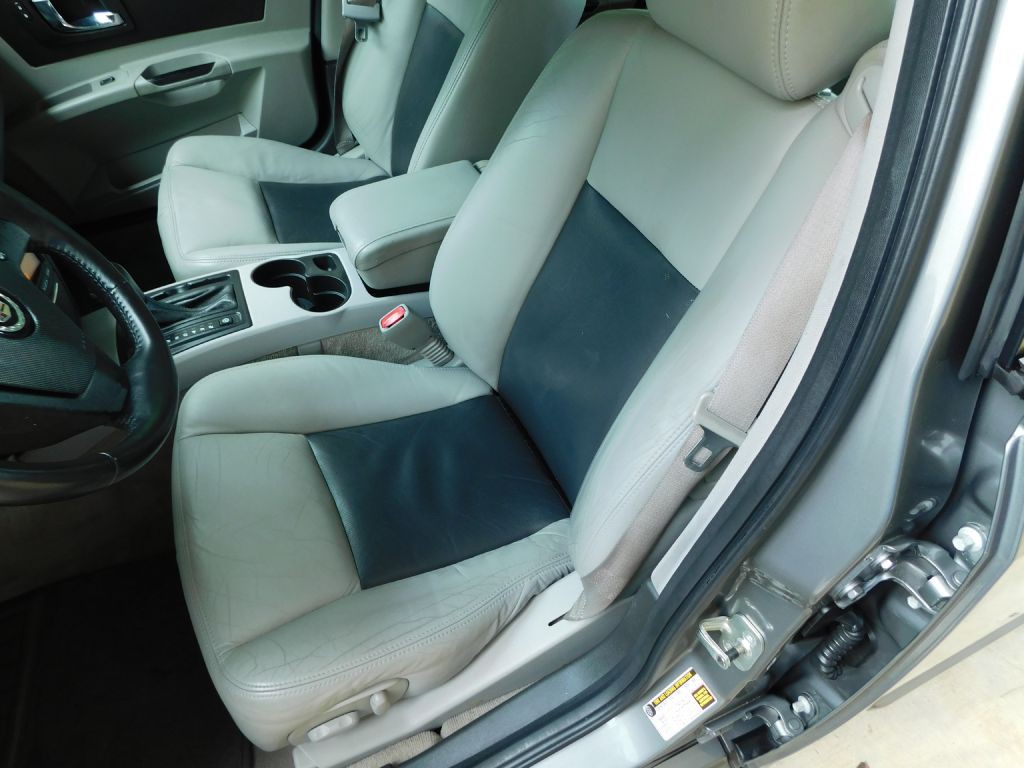 2005 Cadillac CTS Image 8