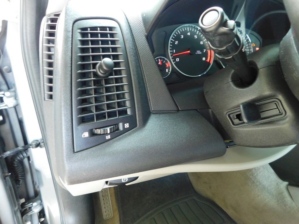2005 Cadillac CTS Image 12
