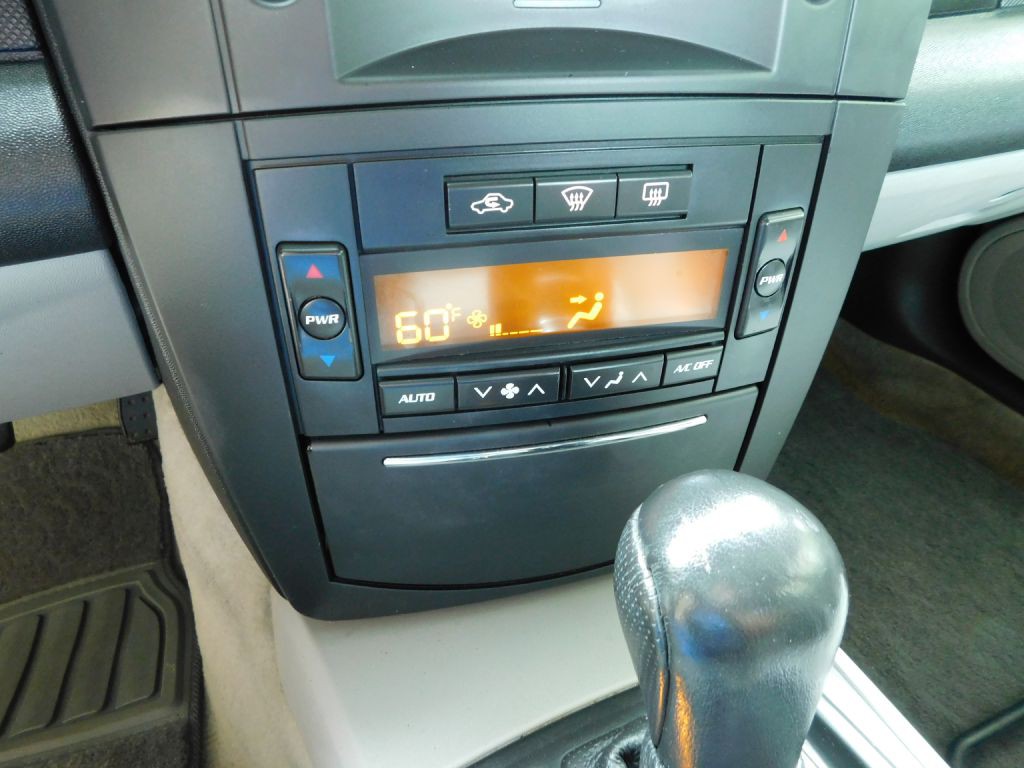 2005 Cadillac CTS Image 15