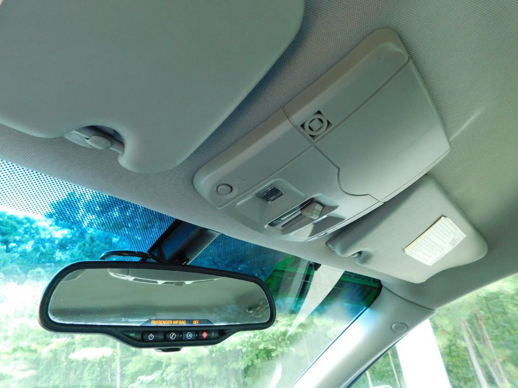 2005 Cadillac CTS Image 21