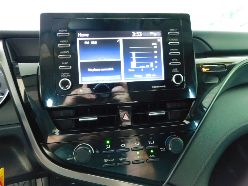 2021 Toyota Camry Image 13