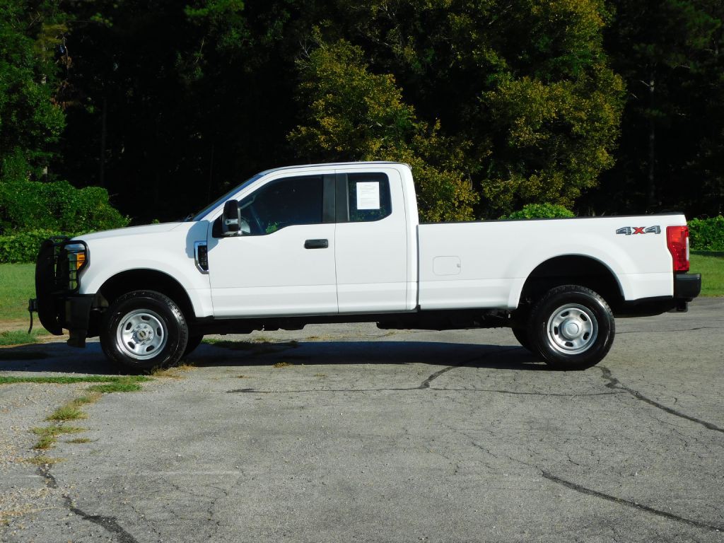 2017 Ford F-350 Image 4