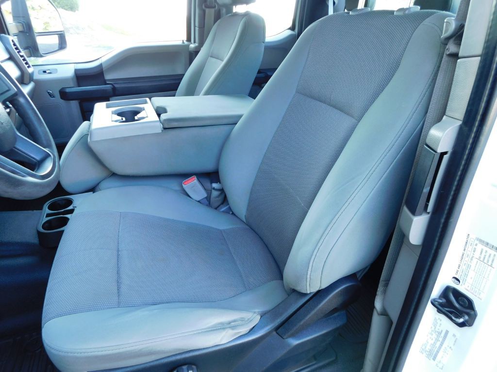 2017 Ford F-350 Image 8