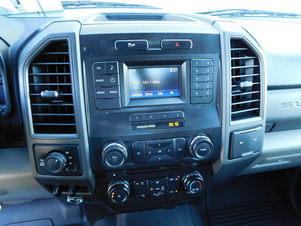 2017 Ford F-350 Image 12