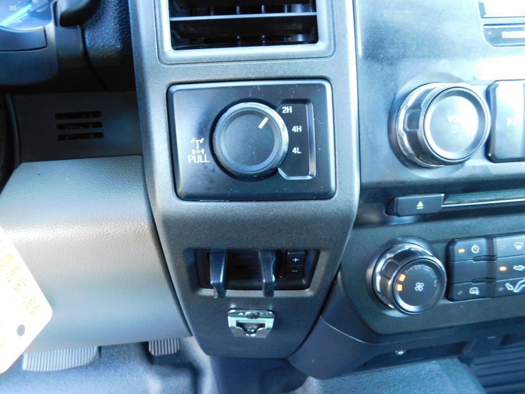 2017 Ford F-350 Image 13