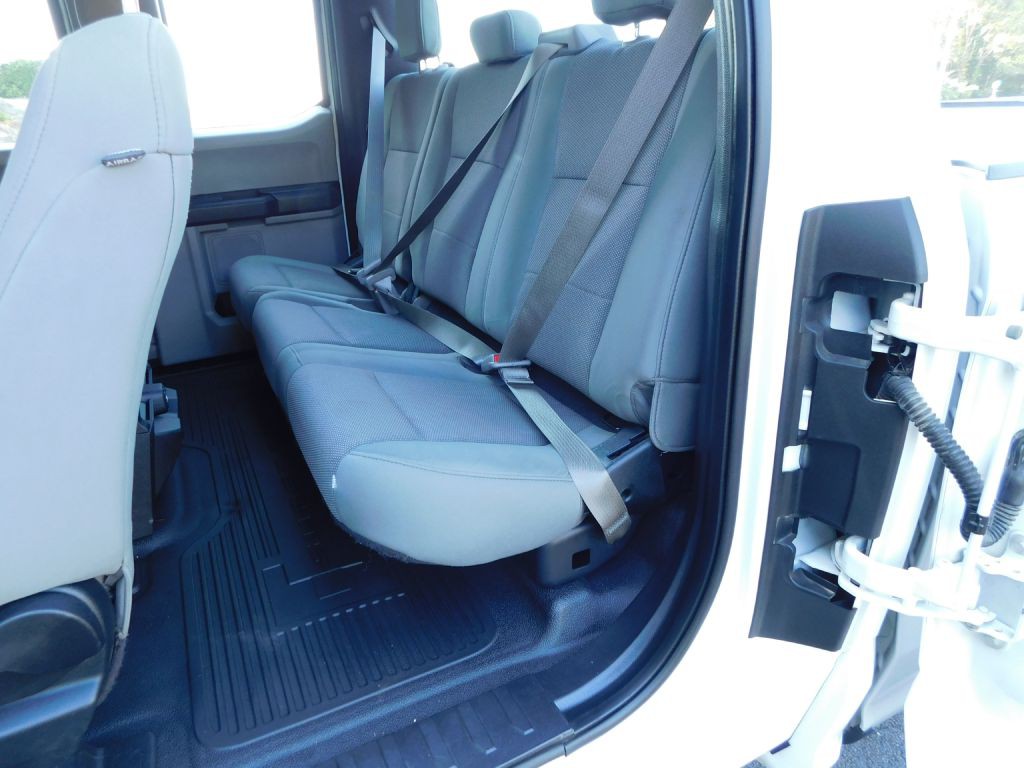 2017 Ford F-350 Image 23
