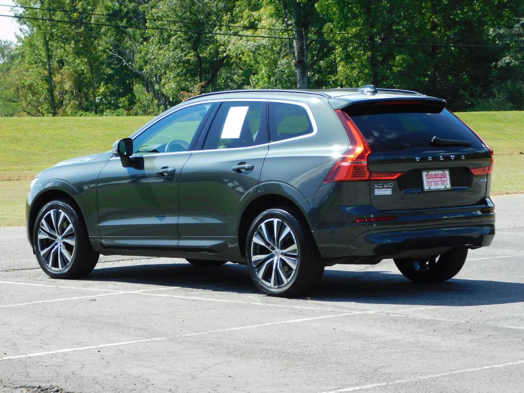 2022 Volvo XC60 Image 6