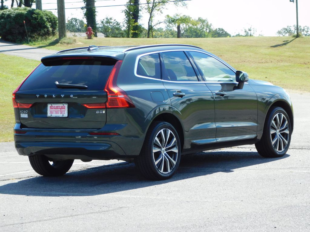 2022 Volvo XC60 Image 7