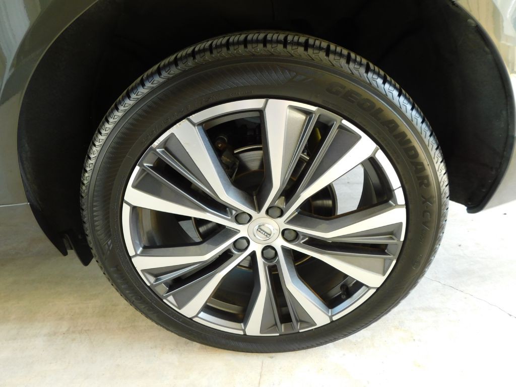 2022 Volvo XC60 Image 42