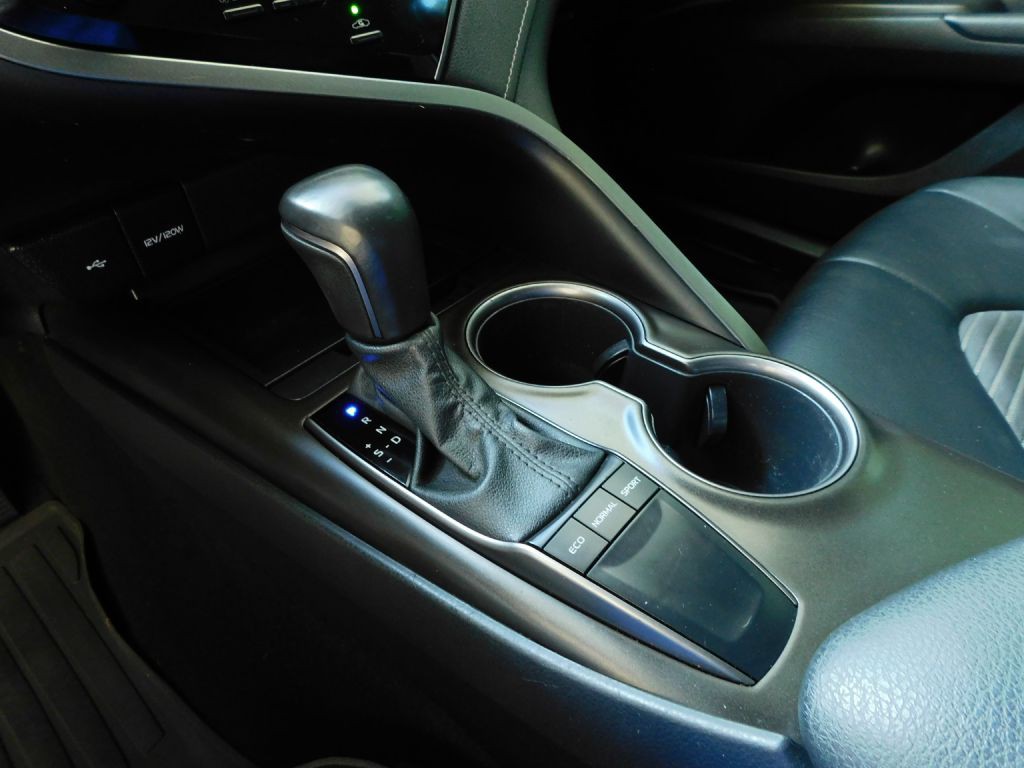 2023 Toyota Camry Image 16