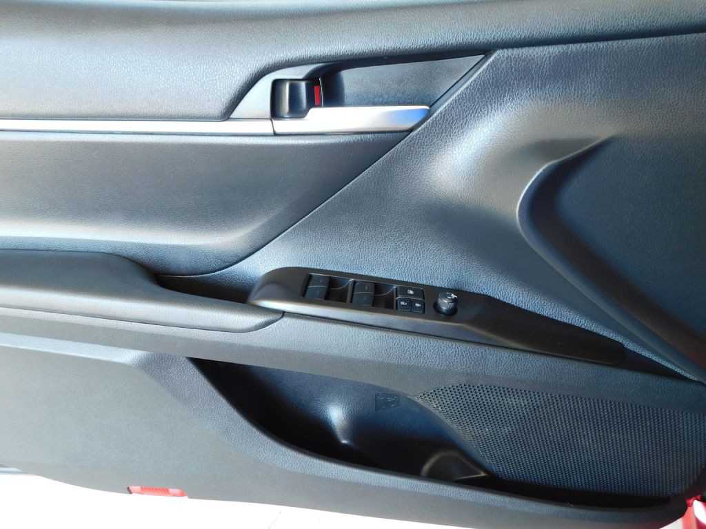 2023 Toyota Camry Image 20
