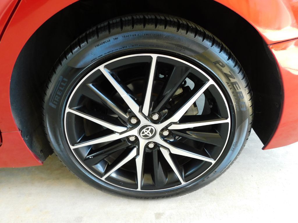 2023 Toyota Camry Image 32