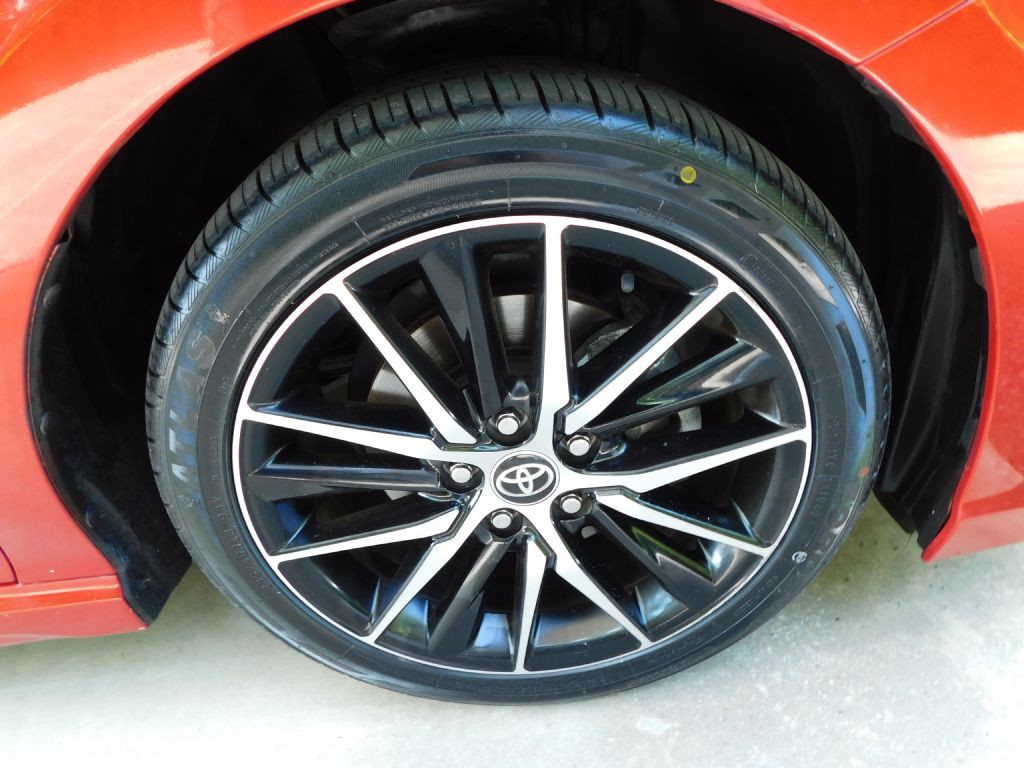 2023 Toyota Camry Image 34