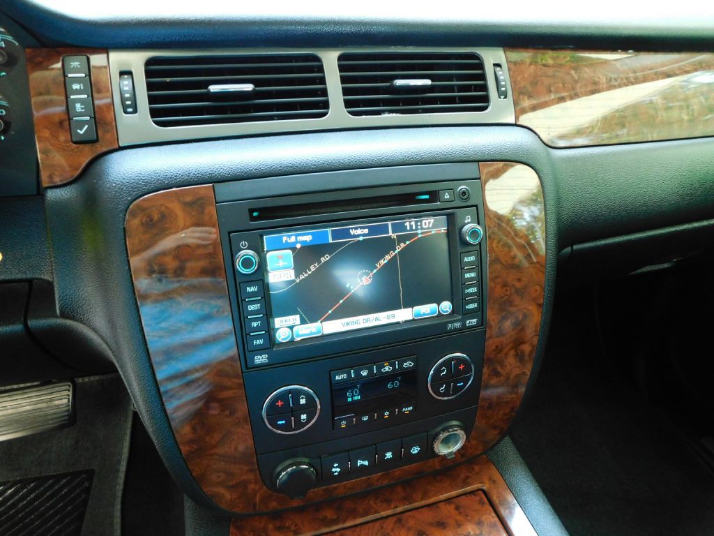 2008 Chevrolet Avalanche Image 14