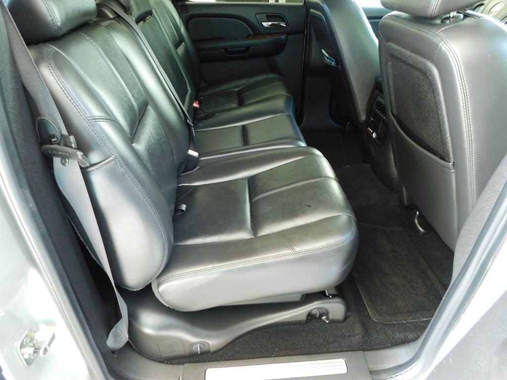 2008 Chevrolet Avalanche Image 31