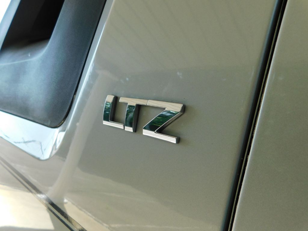 2008 Chevrolet Avalanche Image 44