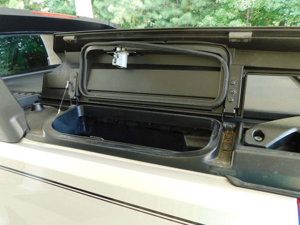 2008 Chevrolet Avalanche Image 46