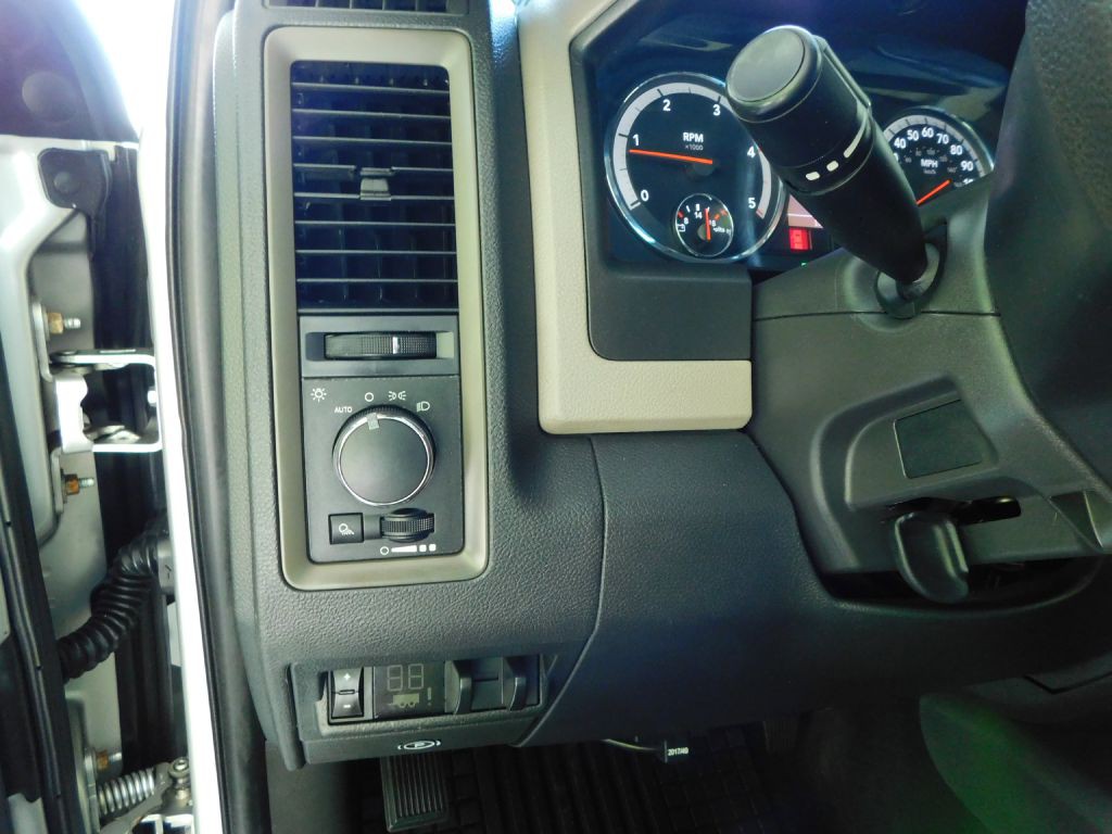 2012 Dodge Ram 2500 Image 12