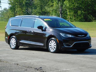 Image for 2018 Chrysler Pacifica Touring L ID: 7623471