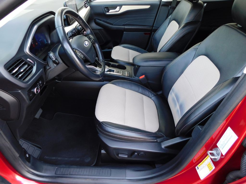 2022 Ford Escape Image 8