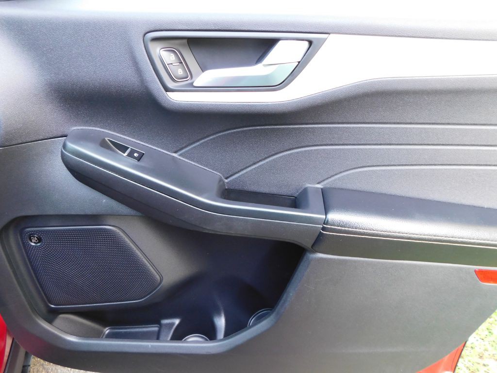 2022 Ford Escape Image 34