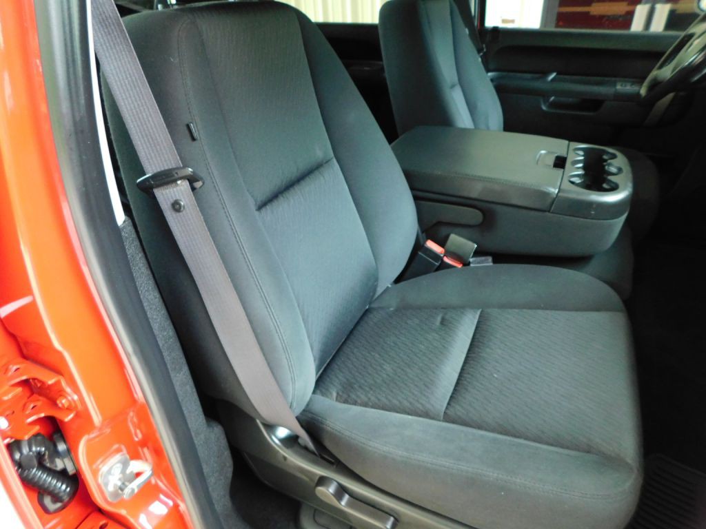 2011 GMC Sierra Image 28