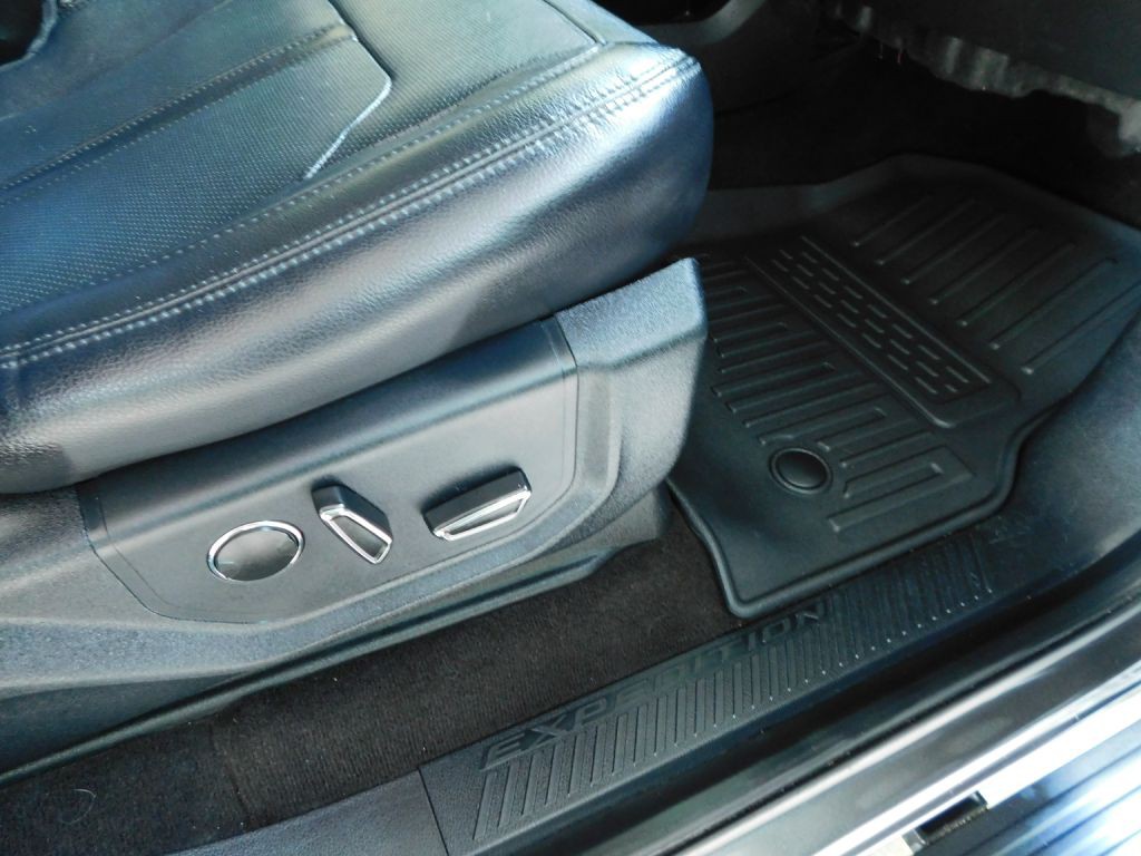 2020 Ford Expedition Image 38