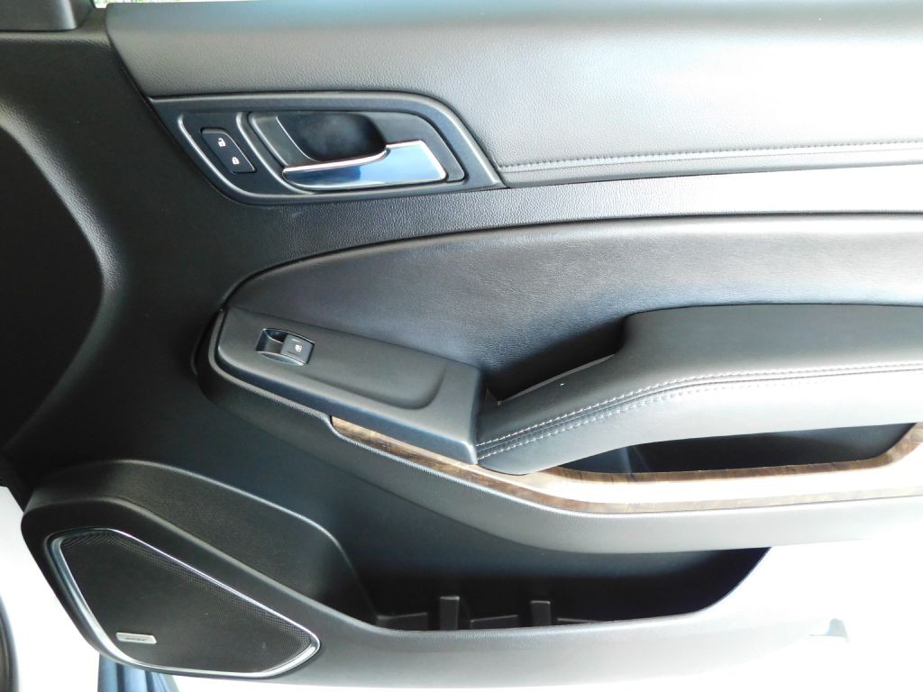 2019 Chevrolet Tahoe Image 32