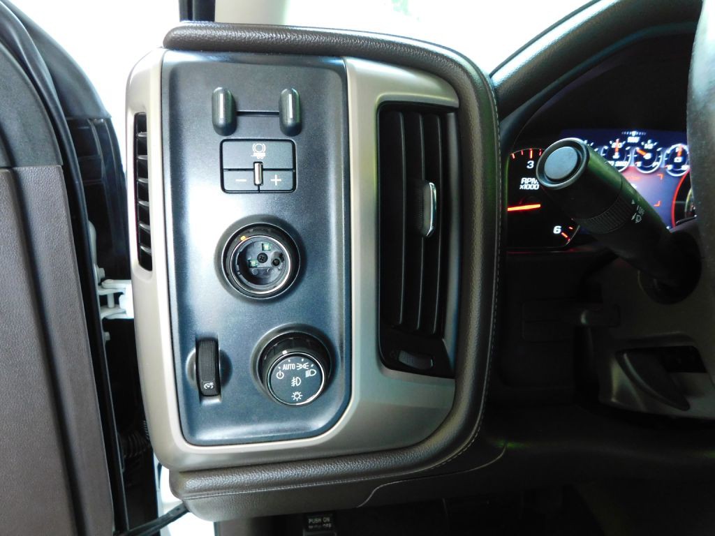 2015 GMC Sierra Image 13